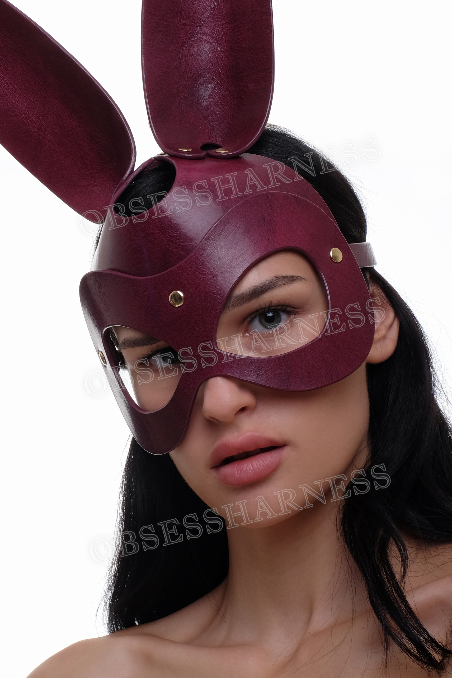 Rabbit mask leather kink with slits for the eyes and adjustment at the back for pet games and BDSM