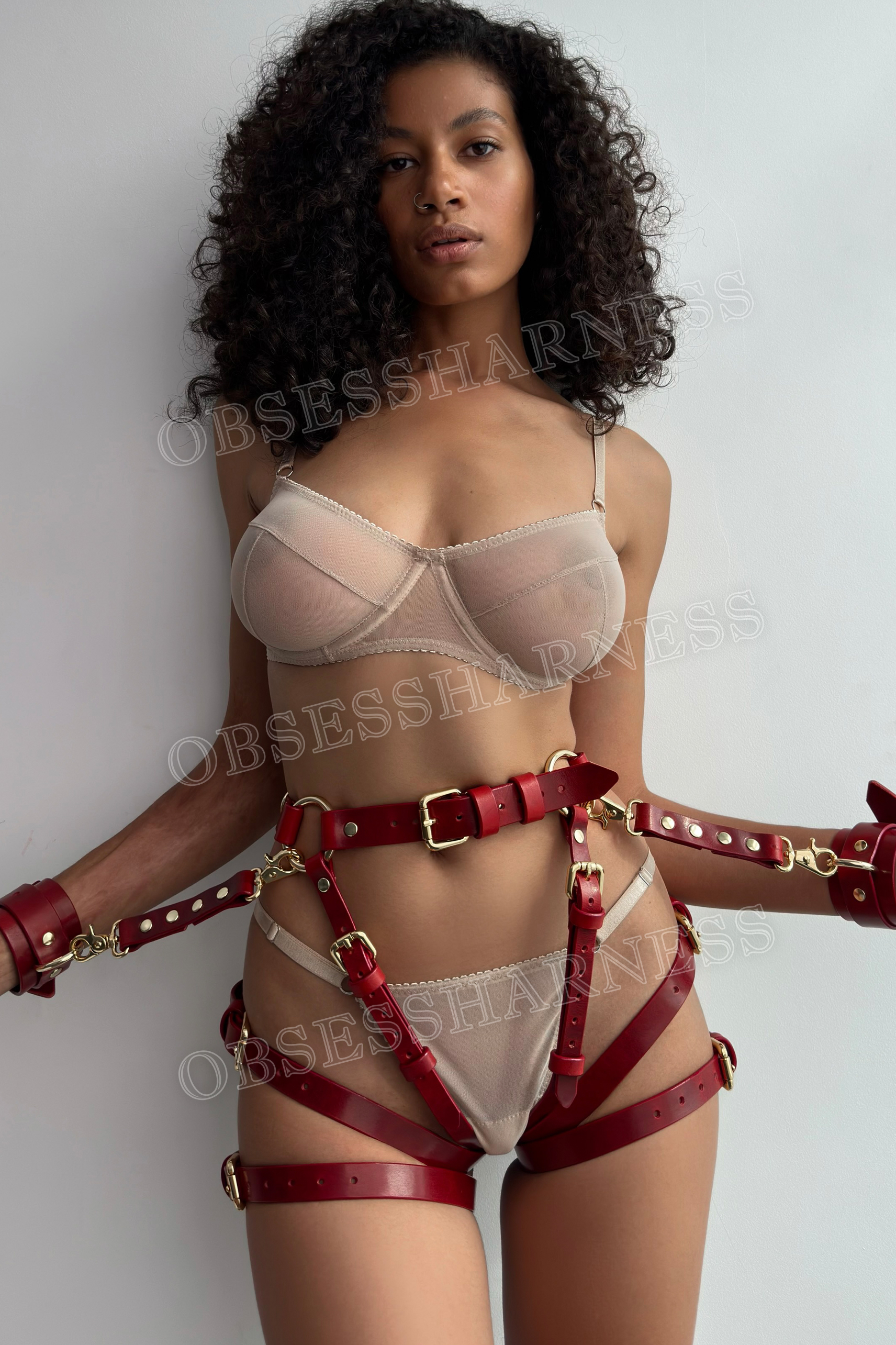Thigh leather double straps garter woman uotfit with cuffs double-sided fixations to waist balt